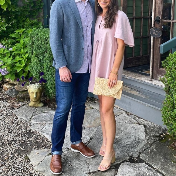 Tuckernuck Dresses & Skirts - Tuckernuck Pomander Place Orchid Pink Finley Flutter Sleeve Dress Size M